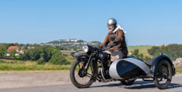 Historische Motorrad-Ikonen auf Tour – Schlösser- und Burgenfahrt 2025