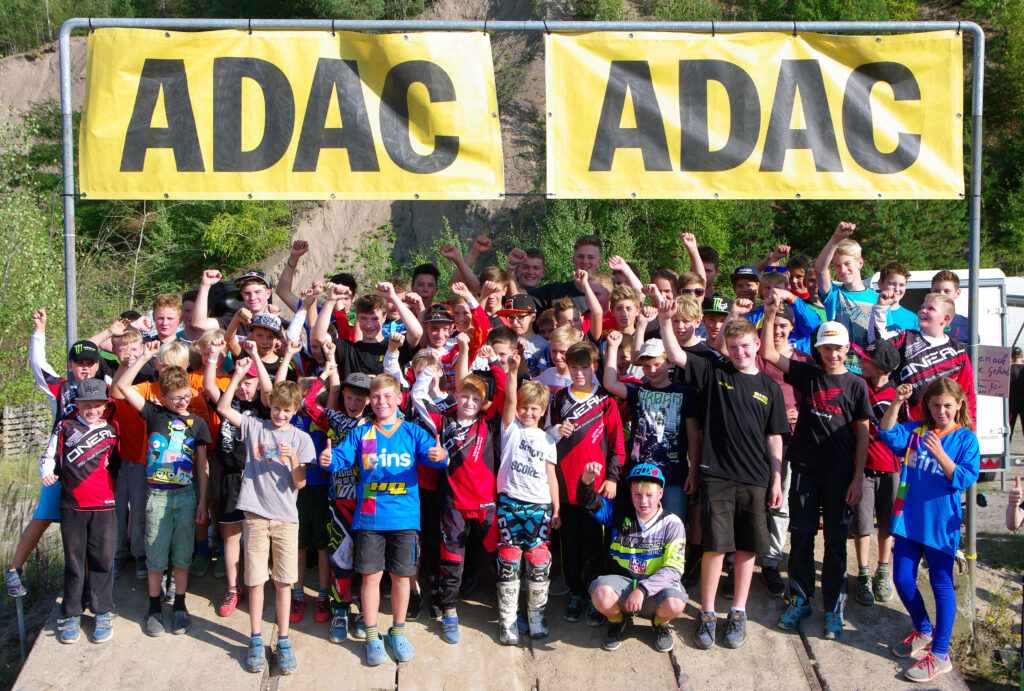 Bild Jubiläumsfeier ADAC Enduro Jugend Cup Ost